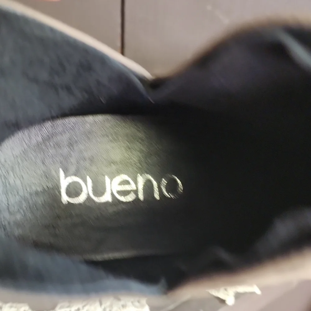 Bueno elegant boots